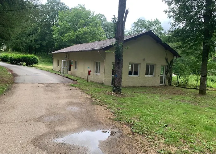 Camping Les Mobil Homes D'oliver Rob Saint-Chéron